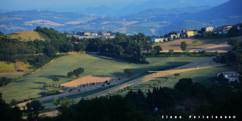 Casale Il Cerqueto Bed and Breakfast San Severino Marche Exterior foto